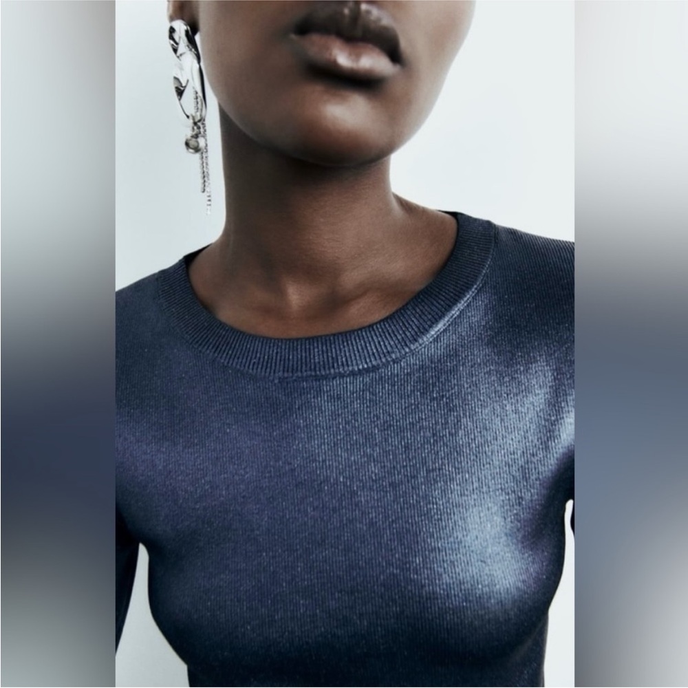 ZARA Sweater - Picture 2 of 9